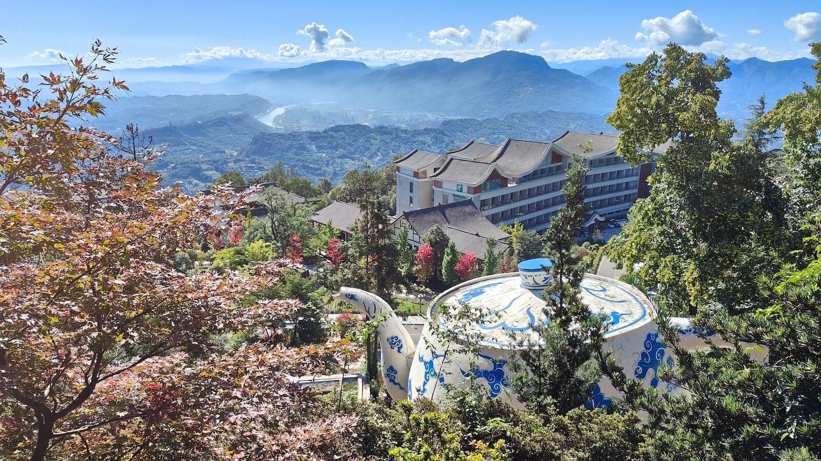 Niesamowity Syczuan - atrakcje miasta Ya'an